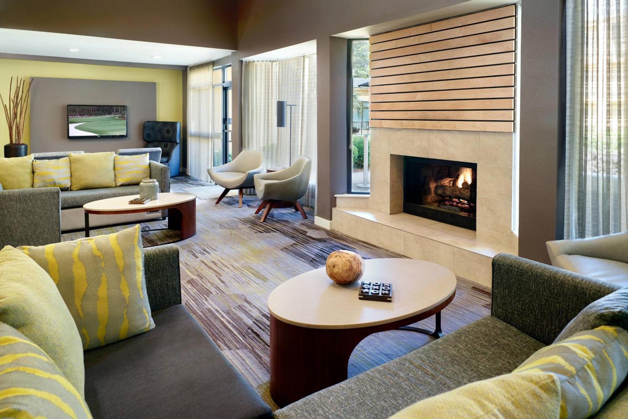 Courtyard By Marriott Macon Hotel Kültér fotó